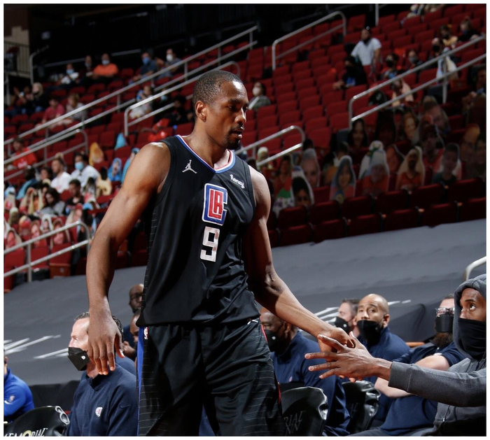 JackeyLove在快船比赛中逆转,爆冷引发热议!的简单介绍 JackeyLove在快船比赛中逆转,爆冷引发热议!的简单介绍