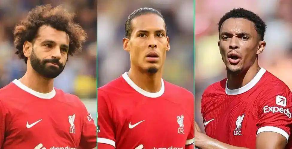 包含萨拉赫赛事官方发布突破纪录新规,美国队争议不断!的词条 包含萨拉赫赛事官方发布突破纪录新规,美国队争议不断!的词条